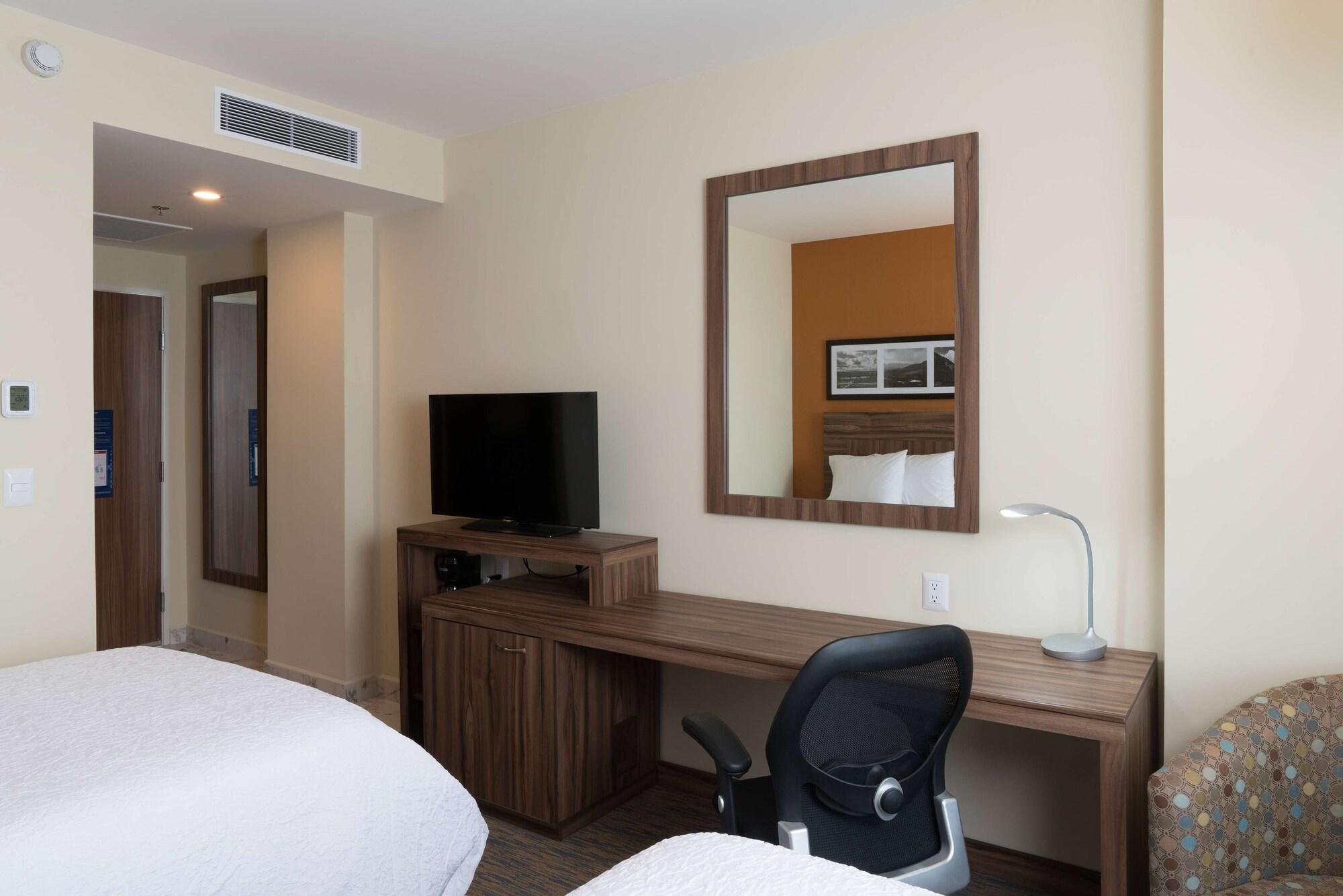 Hampton Inn By Hilton Irapuato Luaran gambar